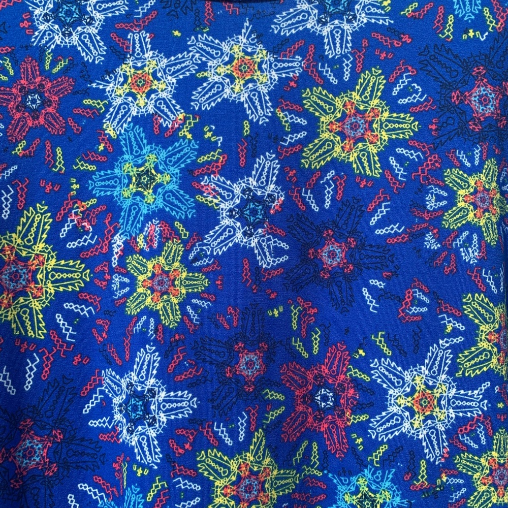 LuLaRoe Irma Top - Picture 3 of 7